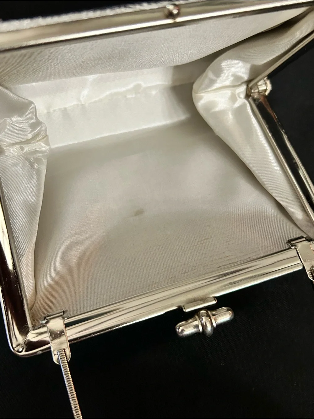 No brand elegant silver